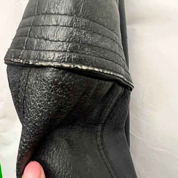 Phase 2 Vintage Leather Jacket - Picture 11 of 14